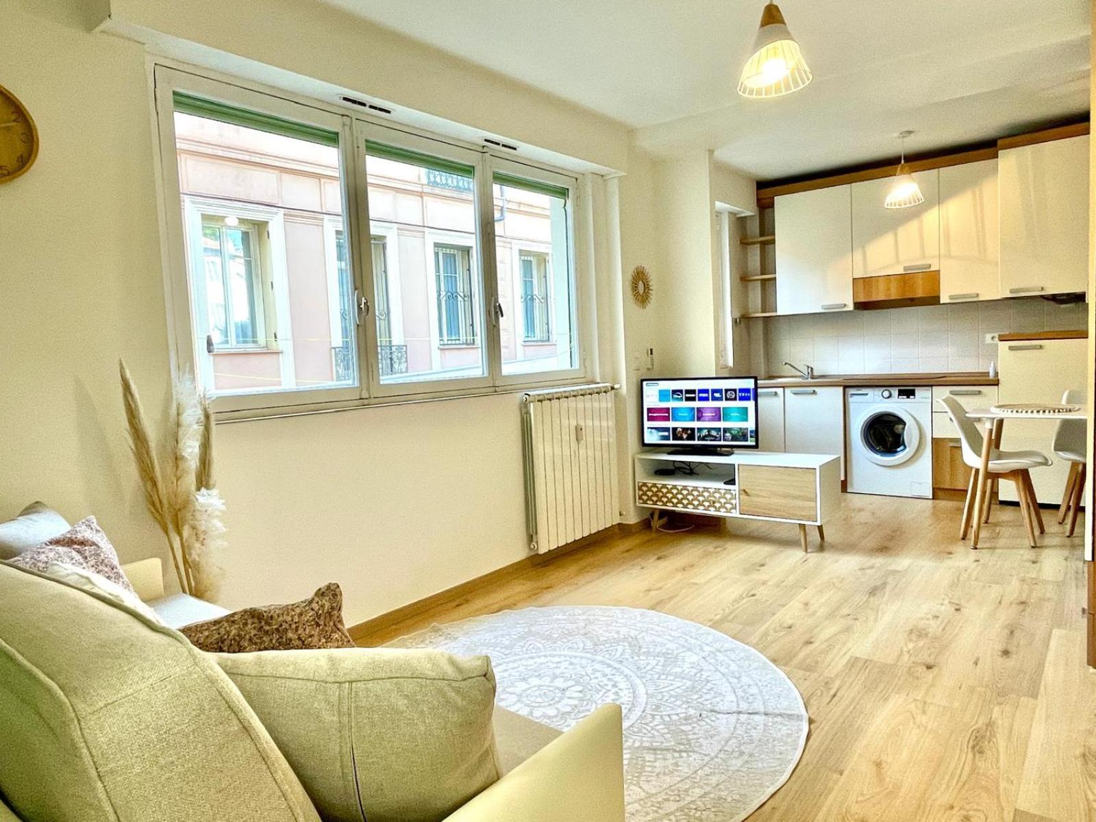 Appartement Cas'Azur à Menton Extérieur photo